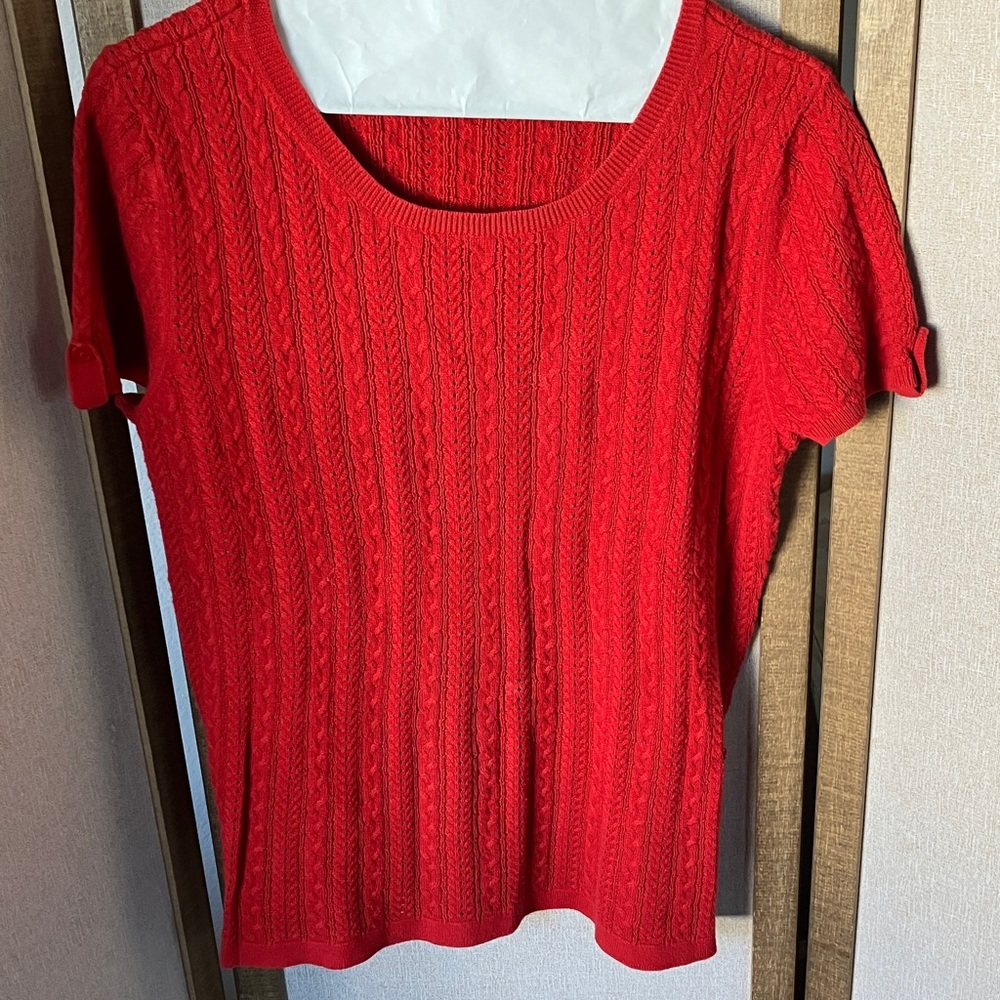 FINAL MARKDOWN Talbots Vibrant Red cable Knit Top medium